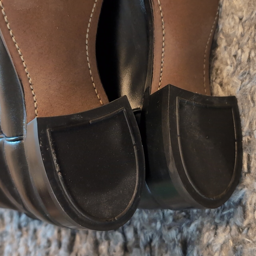 Larado Black Leather Cowboy Boots - Picture 7 of 8
